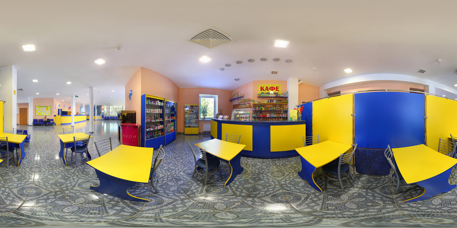 Яхрома. Бассейн кашалот. Кафе.